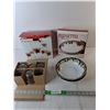 Image 1 : Poinsettia Dish Set- (2) Bowls, (6) Cups