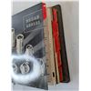 Image 3 : Kodak Handbook, Flashholder & Brownie Hawkeye Camera