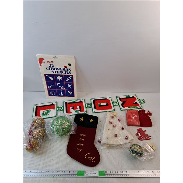Christmas Decorations, Stencils
