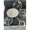 Image 2 : 10" Medalta Bowl, Glass Lids, Baking Dishes - PICK UP