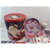 Image 2 : Coca Cola Tin Box, Invitation Cards, Paper Cups, Plastic Tablecover, Plates, Napkins
