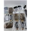 Image 3 : Sunglasses, Sunglass Clips, Foot Pads, Fangea Hair Brushes - New