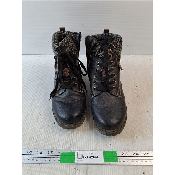Winter Leather Boots - Size 8