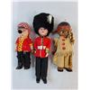 Image 2 : (7) Vintage Collectible Doll Souvenirs