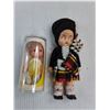 Image 4 : (7) Vintage Collectible Doll Souvenirs