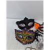 Image 2 : Halloween Eye Masks, Beaded Necklace