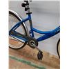 Image 2 : * LaJolla Women's Street Cruiser Bicycle w/Norco Tote - Pickup Only