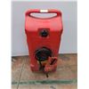 Image 1 : ** Duramax Flo-N-Go Rolling 53L Gasoline Tank/Dispenser - Pickup Only