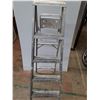 Image 2 : ** 6' Aluminum Ladder - Pickup Only