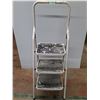 Image 1 : ** 3' Metal Step Stool - Pickup Only