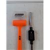 Image 2 : 24 Oz Dead Blow Hammer, Die Holder