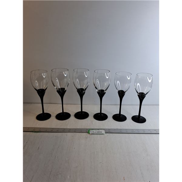 (6) Black Amaryllis Wine Glass "Colony"