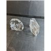 Image 4 : Glass Flower Ornament/ Trinket Boxes (Black 8" x 5") (Blue Stone 5 1/4" x 3 1/2")