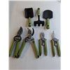 Image 3 : Assorted Gardening Tools - Pruning Shears/ Trowels/ Landscaping Edging