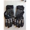 Image 2 : MEC "Moque Low  Boot" Climbing Boots Ladies Sz.9 / MEC Gloves (SM)/ Gloves