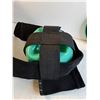 Image 2 : "P. Volve" Fitness Kit - Gliders/ 2lb Weights/ Ankle Weights/ Misc.