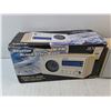 Image 2 : Desktop Digital AM/FM Alarm Clock Radio - Powers On, As Is