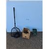 Image 1 : **Fishing Net, Box of Nails & Seed Spreader, Cannot Ship