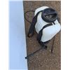 Image 2 : **New Holland Backpack Sprayer, Cannot Ship