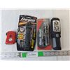 Image 1 : (4) Flashlights- As Is