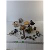Image 1 : Shells, Glue Gun, Decorative Skull, Misc.