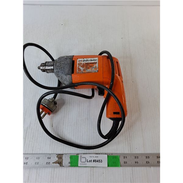 Black & Decker 3/8" Electric Drill- Powers On