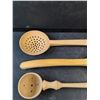 Image 2 : Wooden Kitchen Utensils