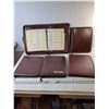 Image 1 : (5) Leather Style Binders