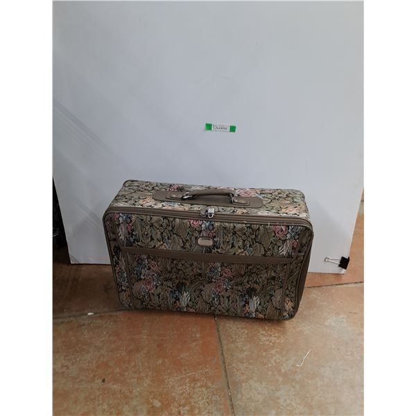 *Vintage Suitcase 26" x 8" x 18", Cannot Ship