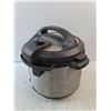 Image 3 : Instant Pot Pressure Cooker - As Is
