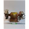 Image 1 : Ingersoll-Rand Bench Grinder - Powers On - PICK UP