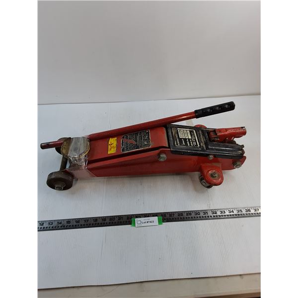 Floor Jack w/4000lb Capacity - Consignor Says Working - PICK UP ONLY