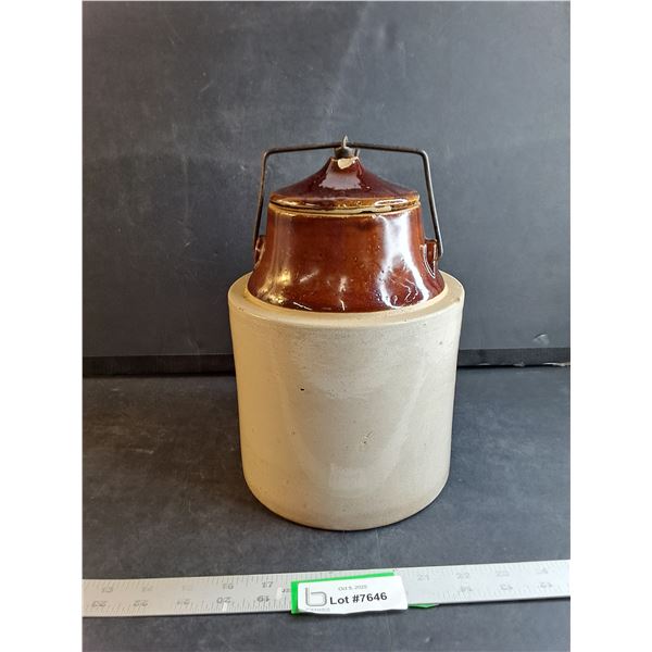 Vintage Two Tone Bail Wire Lidded Stoneware Crock