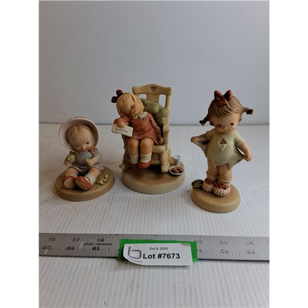 (3)  "Memories Of Yesterday" Figurines