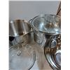 Image 4 : Stock Pot w/Steamer Tray, Safeway Bag, (2) Mixing Bowls, Anchor Hocking Glass Casserole Dish