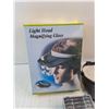 Image 2 : Light Head Magnifying Glass