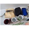 Image 5 : Ceramic Mugs, Necklace, Dalla Piazza Measuring Scoop, Thermos Replacement Stopper, Misc