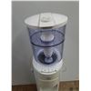 Image 2 : *Vitapur Electric Water Dispenser - Powers On, As Is , Cannot Ship, 46" x 11" x 11"