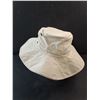 Image 2 : 16" Hat