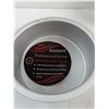 Image 2 : (3) Mad Daddio Round Cake Pans - 9" Dia x 4" High