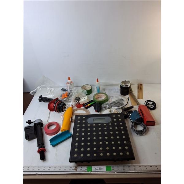 Electric Scale- As Is, Painter's Tape, Bulb Socket, Misc.