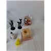 Image 2 : Scented Candle, Animal Figurines, Twin Glass Bottle