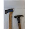 Image 2 : Wood Handled Axe 