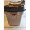 Image 1 : Rubbermaid Tote / Furnace Ducting - PICK UP ONLY