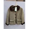 Image 1 : *Ladies Suede Jacket - Size M