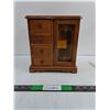 Image 1 : vintage-style wooden jewelry box 8.5x6x10"