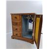 Image 4 : vintage-style wooden jewelry box 8.5x6x10"