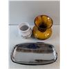 Image 3 : Ceramic Vases, Metal Tray 10" x 5"