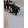 Image 2 : Die Cast Truck Hauler (1:24 Scale) - Kenworth & Trans Am