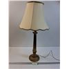 Image 1 : Brass Vintage End Table Lamp - 28" x 14" - PICK UP